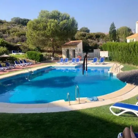 Monte Duquesa Large 2 Bed Ground Floor, Close To Port And With Communal Pool