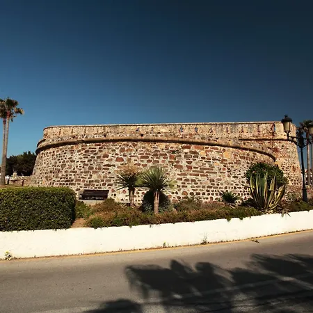 Apartment Monte Duquesa Large 2 Bed Ground Floor, Close To Port And With Communal Pool Manilva