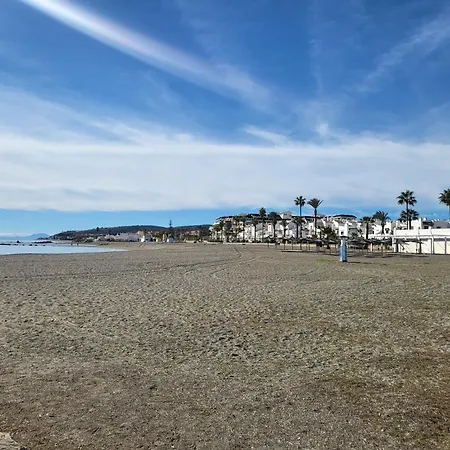 Monte Duquesa Large 2 Bed Ground Floor, Close To Port And With Communal Pool *