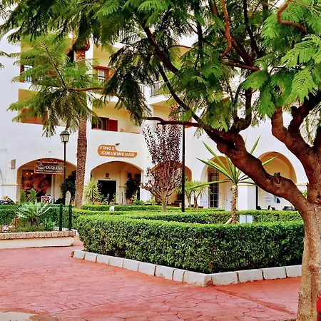 Monte Duquesa Large 2 Bed Ground Floor, Close To Port And With Communal Pool * Manilva